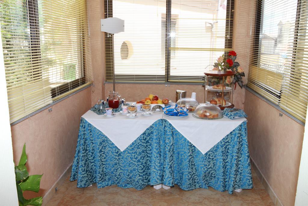Hotel San Giuseppe - Cityhotel กาตันซาโร ภายนอก รูปภาพ